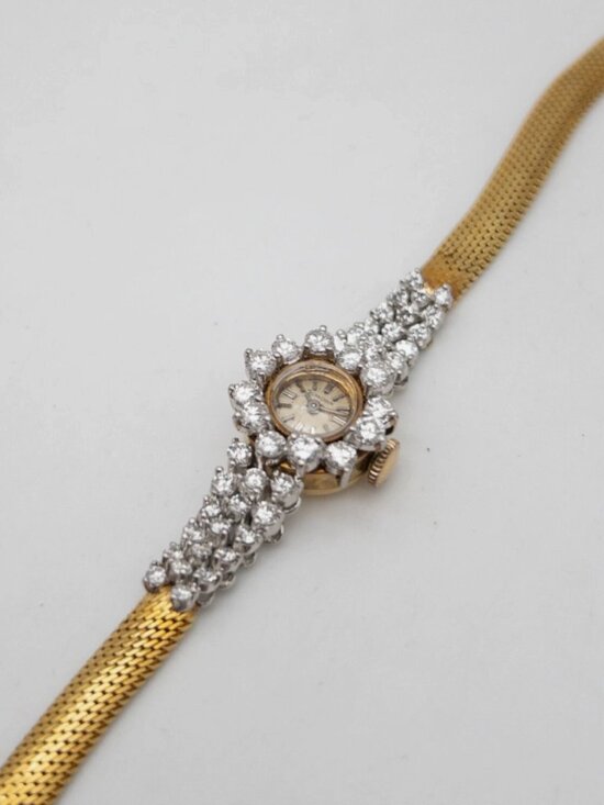 BLANCPAIN 3ct VS G Diamond Ladies 18k Yellow Gold Watch